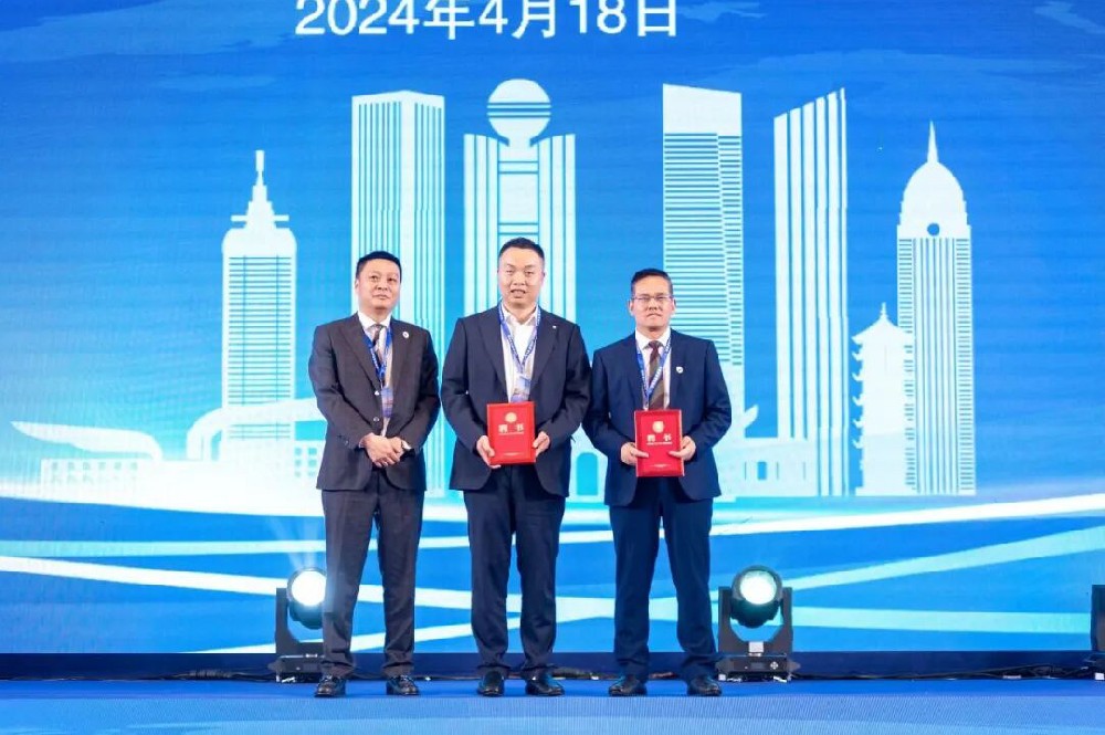 1761701921127104.jpg 1.jpg